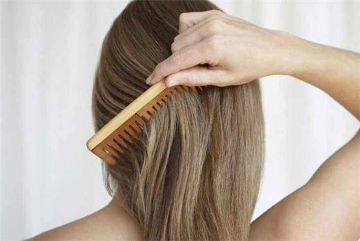 Cách xử lý tóc hư tổn đơn giản ngay tại nhà