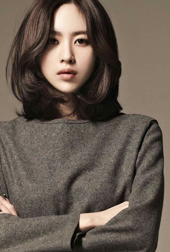 Kiểu tóc Lob Asymmetrical phá cách