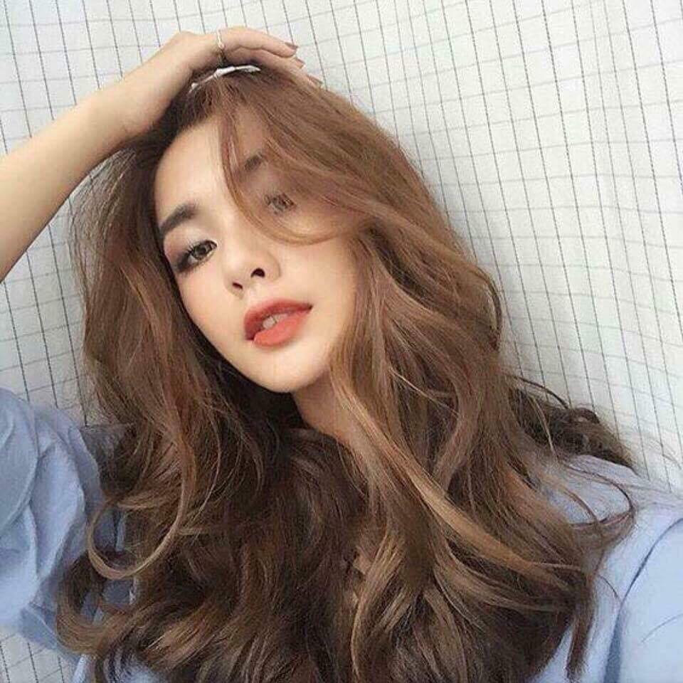 Bí quyết để có một mái tóc uốn đẹp