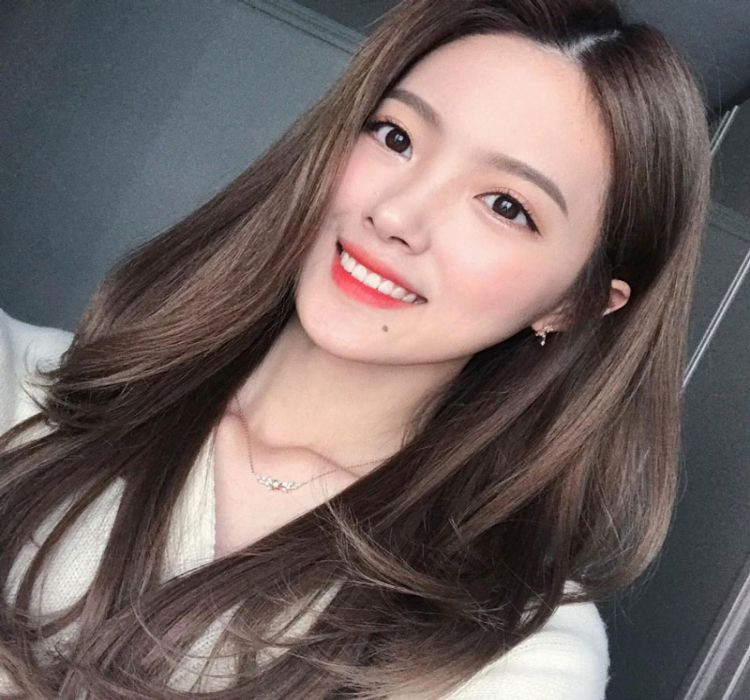 Kiểu tóc 2 mái dài