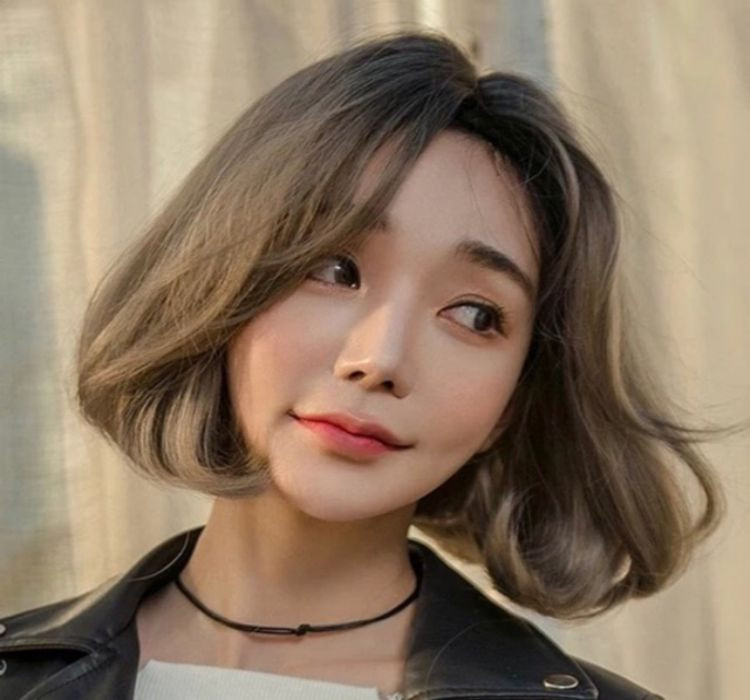 Kiểu tóc 2 mái ngắn